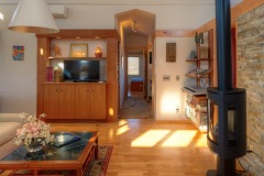 NIchols Living03 © Rick Donhauser